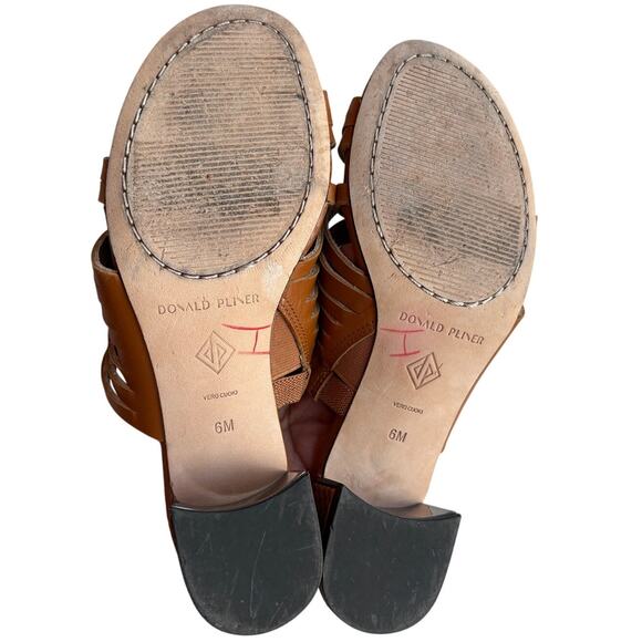 Donald Pliner Strappy Leather Slides with Reptile Embossed Block Heels size 6 - Picture 7 of 16